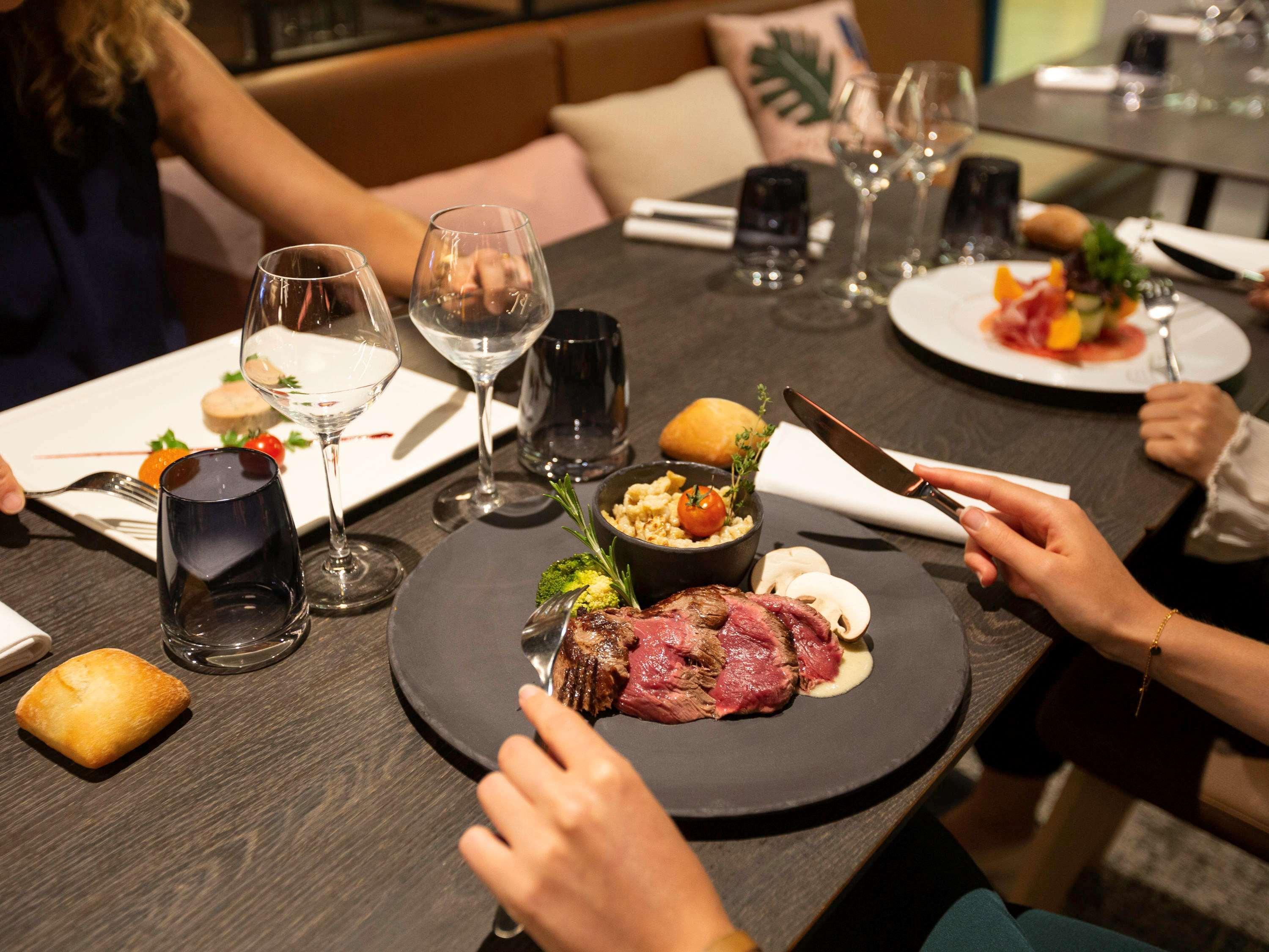 Novotel Strasbourg Centre Halles Bagian luar foto