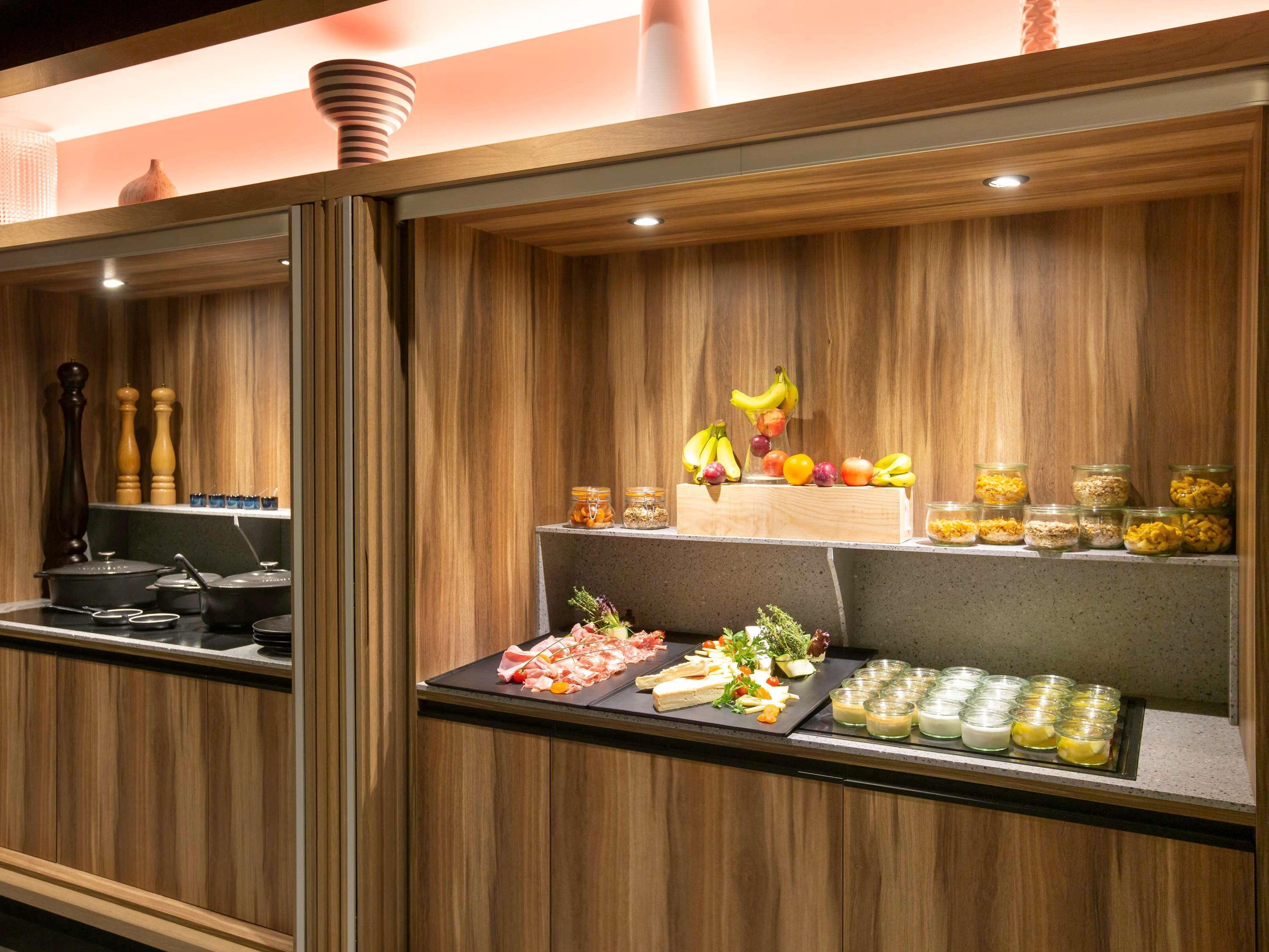 Novotel Strasbourg Centre Halles Bagian luar foto