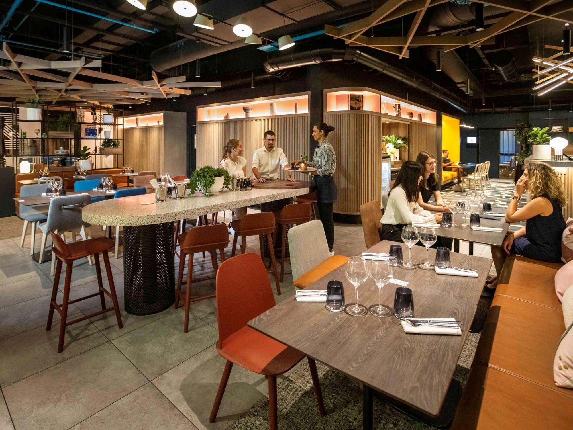 Novotel Strasbourg Centre Halles Bagian luar foto