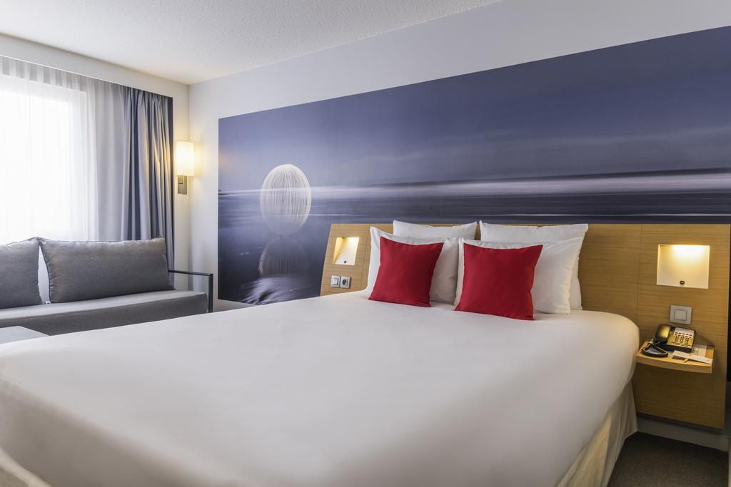 Novotel Strasbourg Centre Halles Ruang foto